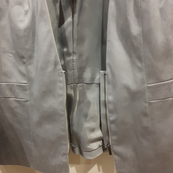 Jacket - Picture 3 of 5